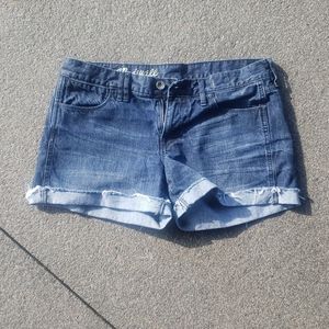 Madewell cuffed denim shorts